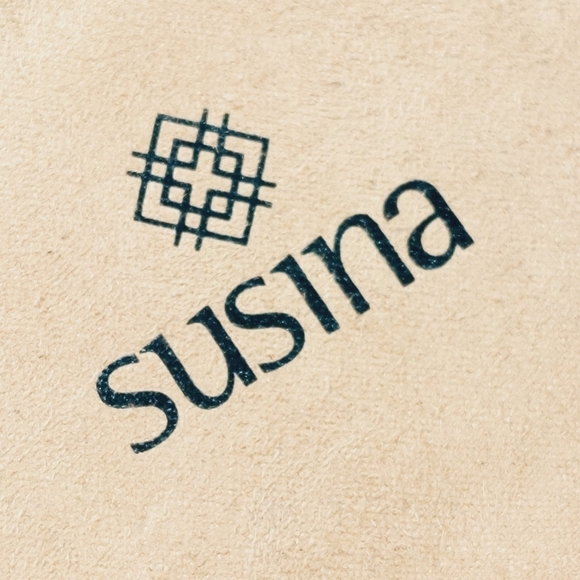 NEW Susina Luisa Tan Snakeskin Slip On Flat Summer Sandals M636 - Picture 9 of 11